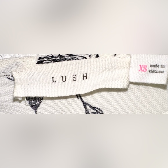 Lush Dress Midi Floral Black White Short Sleeve XS - Picture 4 of 4